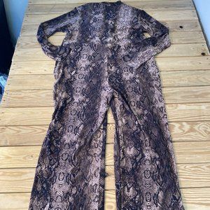 NEW Stretchy Snakeskin Print Jumpsuit Medium
